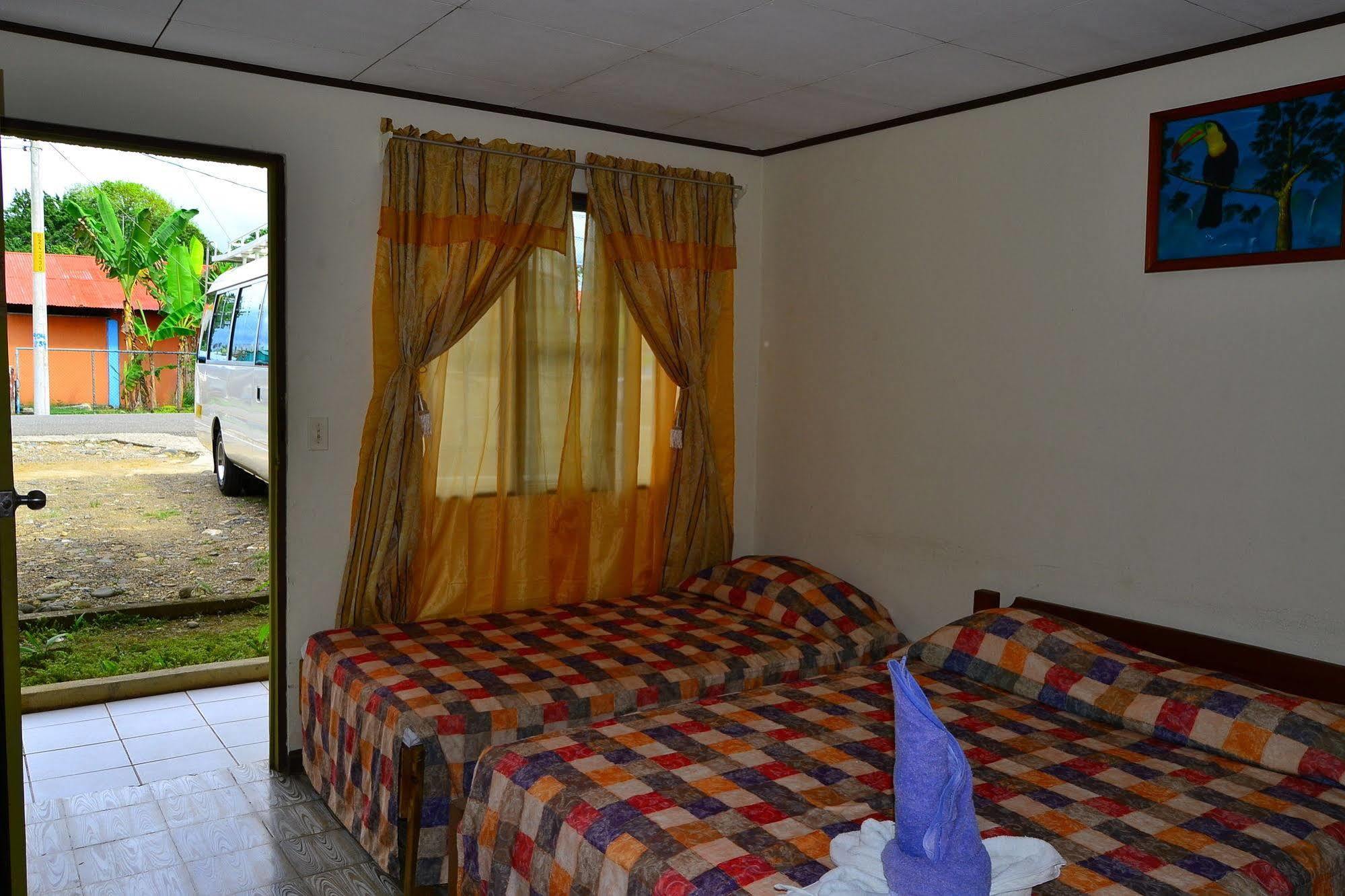 Hotel Sierpe River ภายนอก รูปภาพ