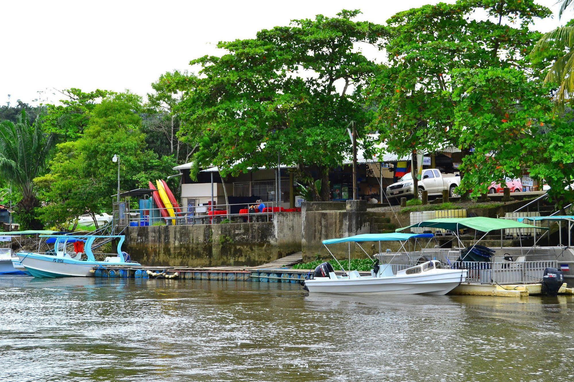 Hotel Sierpe River ภายนอก รูปภาพ